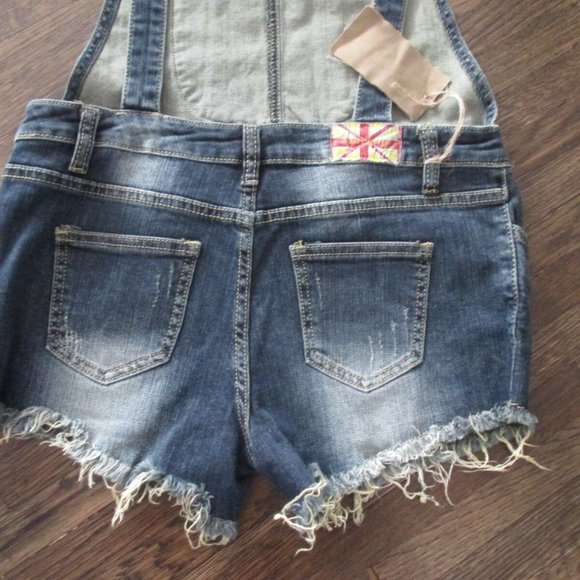 NWT MACHINE NOUVELLE MODE Dark Wash Patches Raw Hem Short Denim Overalls - Picture 10 of 10